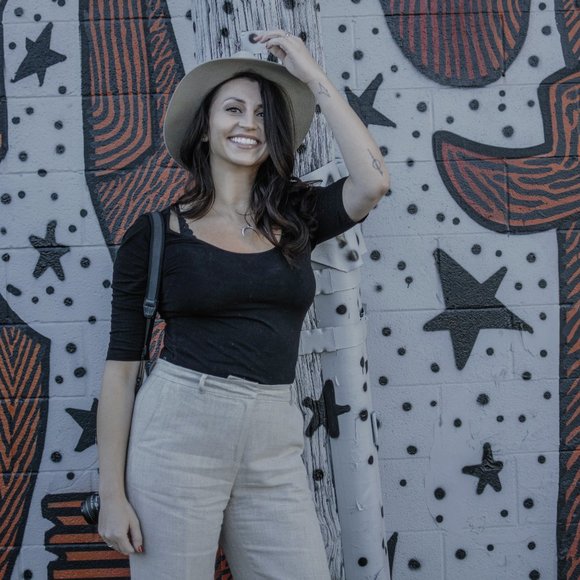 Meet your Posher, Vessi - Picture 1 of 1